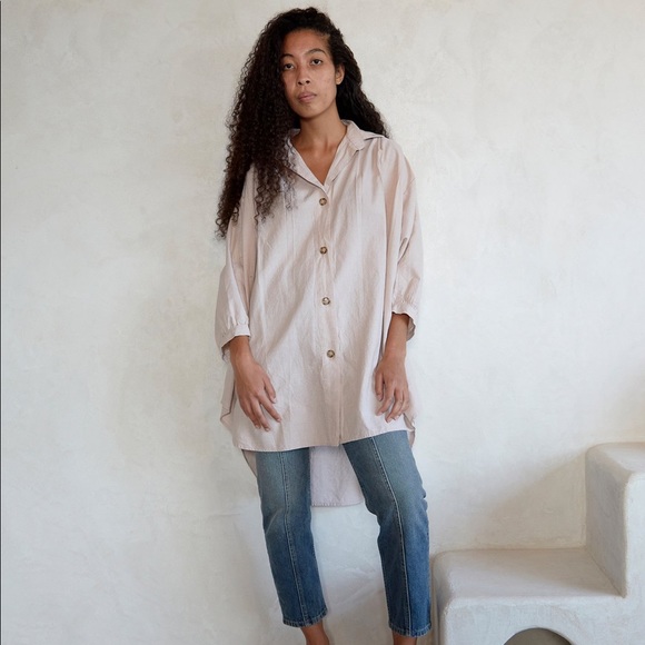 Esby Chelle Oversized Button Down - Picture 1 of 4